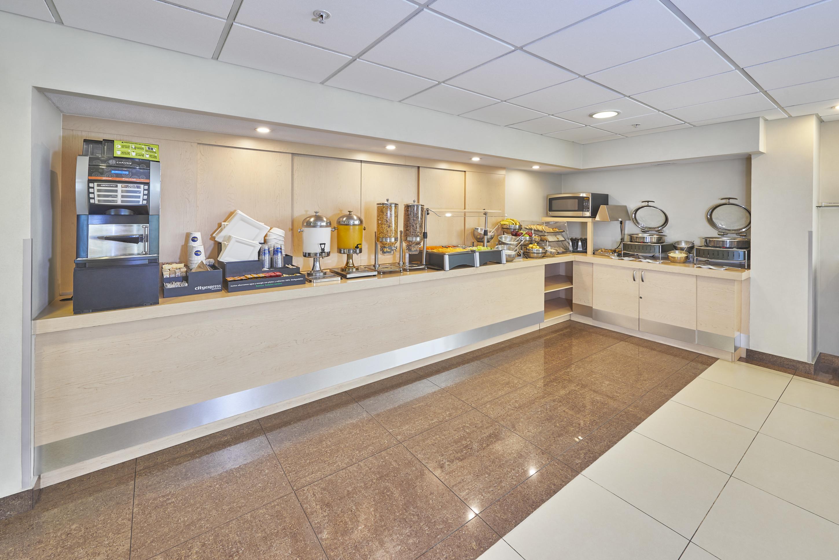 City Express By Marriott Aguascalientes Sur Esterno foto