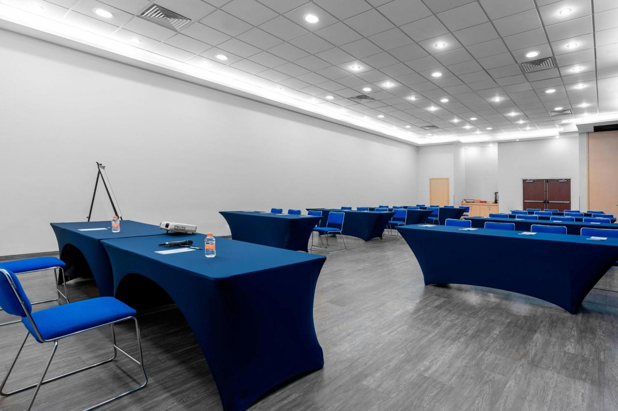 City Express By Marriott Aguascalientes Sur Esterno foto