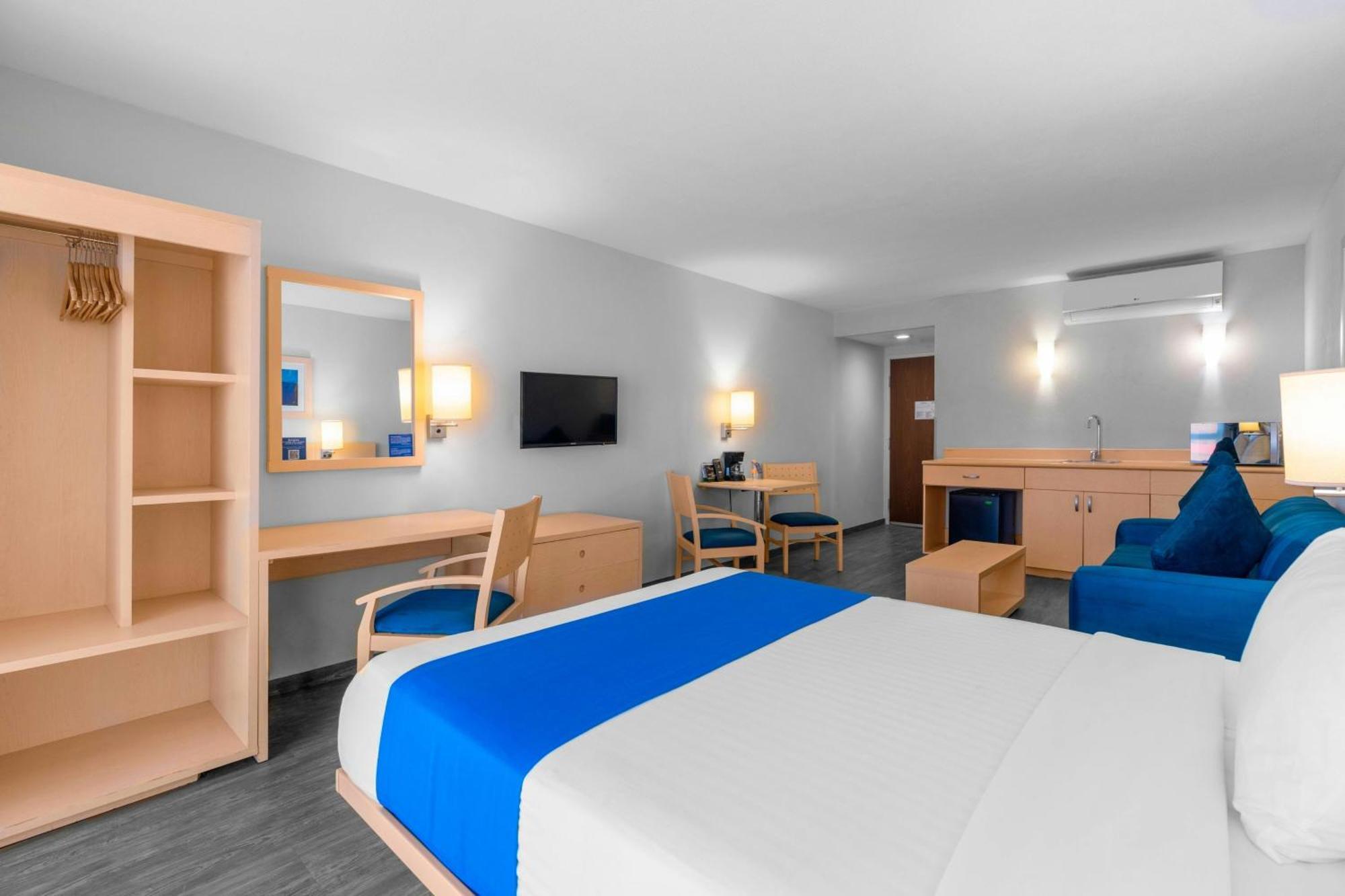 City Express By Marriott Aguascalientes Sur Esterno foto